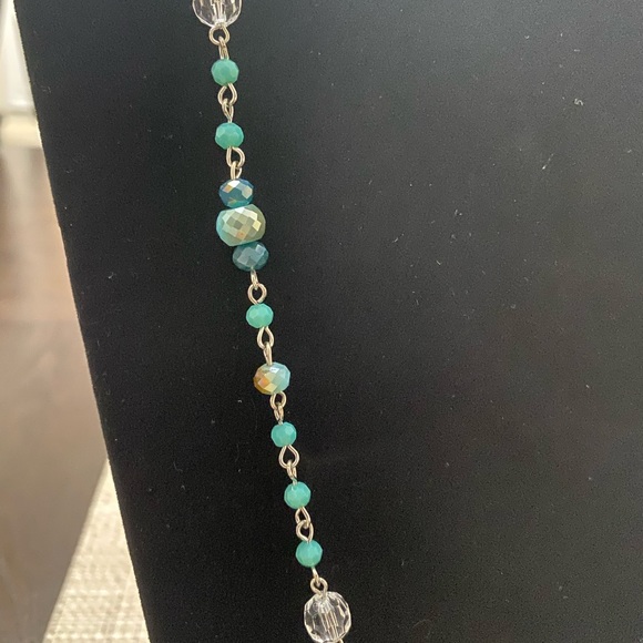G: Aqua Necklace - Picture 5 of 7
